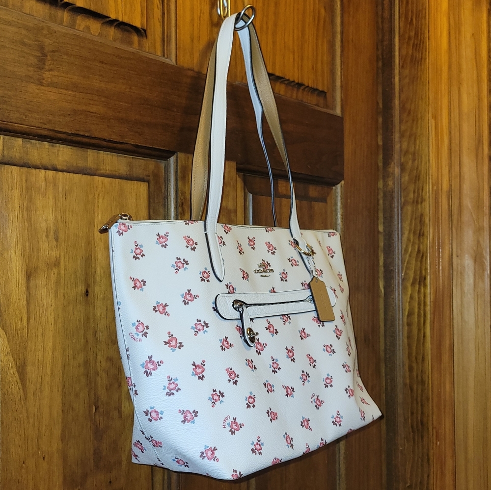 **** SALE****Coach Taylor Floral Print Tote 27165 Chalk White/Multi - Picture 3 of 16